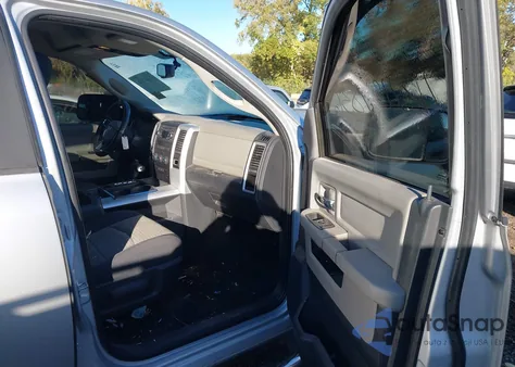 2010 Dodge Ram 1500 Slt/Sport/Trx from USA, damaged, VIN 1D7RV1CT5AS210934